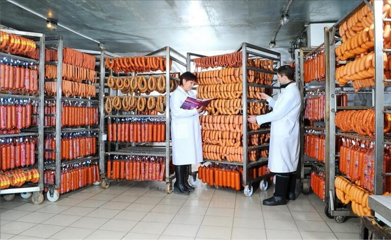 Составление акта санитарно-эпидемиологической станцией (СЭС) о пригодности цеха к производству колбасы