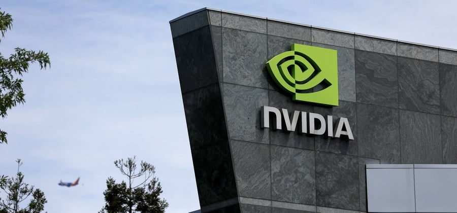 Доходы Nvidia превзошли ожидания, но рост замедлился, что отразилось на ее акциях