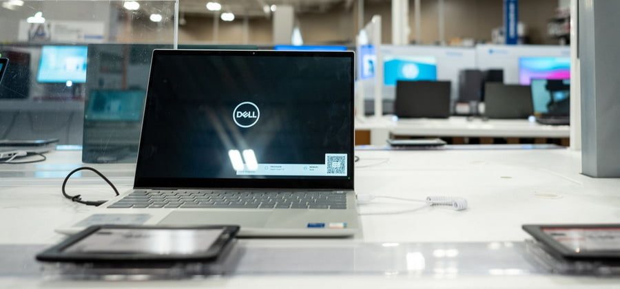 Акции Dell растут на фоне сильных финансовых результатов и спроса на серверы для ИИ